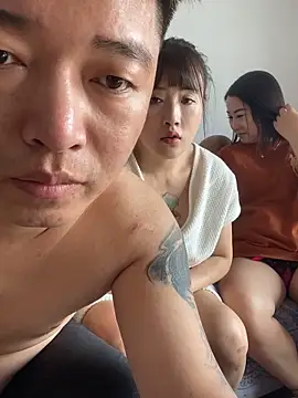 xiaotiantian-10 online show from 03/15/26, 05:58