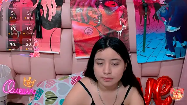 angelhotlatina18 online show from 02/16/26, 12:04