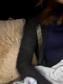 dewimp1 online show from 04/18/26, 07:51