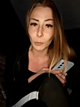 dewimp1 online show from 03/26/26, 08:40