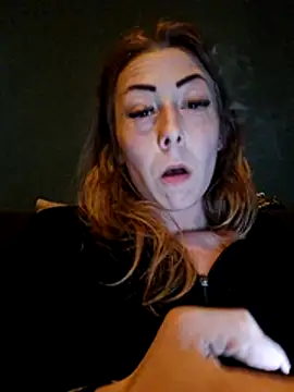 dewimp1 online show from 04/12/26, 08:45