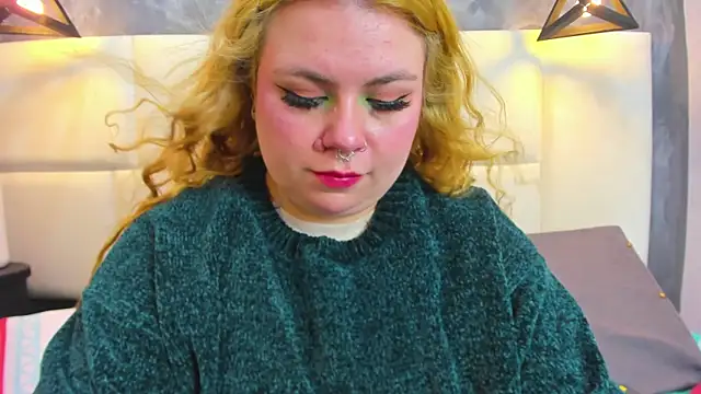 Snapshot of Martina_armos chatting on 01/19/26, 02:10 Martina armos online show from 01/19/26, 02:10