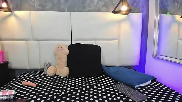 Martina armos online show from 03/26/26, 01:42