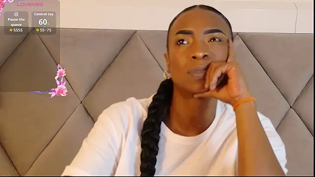 JadaMillss online show from 02/12/26, 01:44