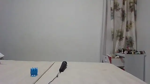 JadaMillss online show from 04/19/26, 08:04