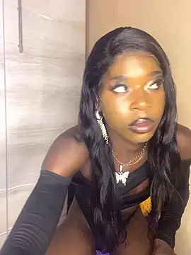 Chocolate Queenxx03 online show from 01/17/26, 06:22