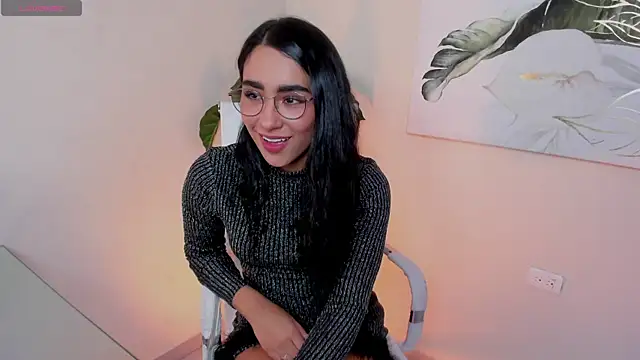 scarlett25   online show from 02/09/26, 08:40