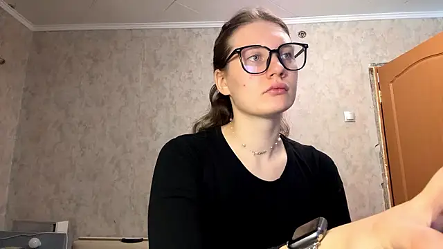 Jolievic online show from 02/25/26, 11:10