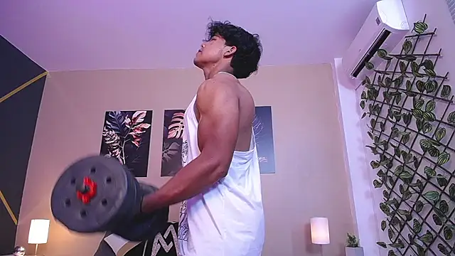 Snapshot of DanielHaloran chatting on 02/17/26, 08:17 DanielHaloran online show from 02/17/26, 08:17