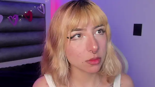 adhalee js online show from 02/18/26, 08:27