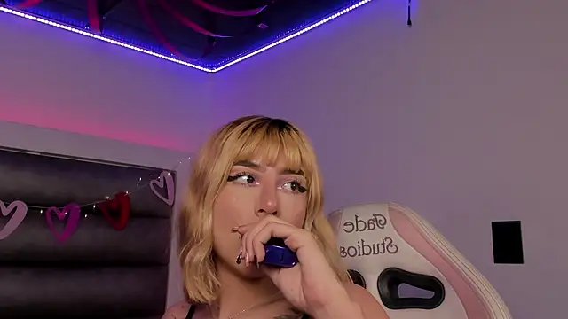 adhalee js online show from 02/19/26, 08:06