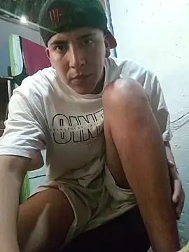 Snapshot of AgARiaom chatting on 03/21/26, 07:40 AgARiaom online show from 03/21/26, 07:40