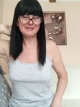 AliceSwan57 online show from 06/07/26, 05:23