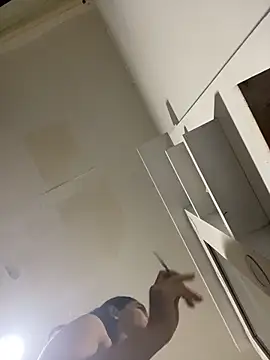 JuliaaVega online show from 03/13/26, 11:37