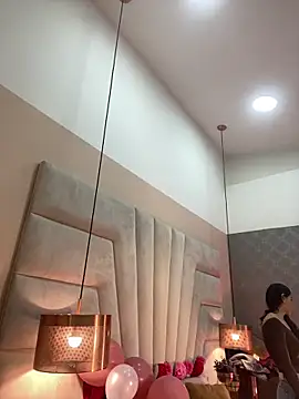 JuliaaVega online show from 02/14/26, 12:05