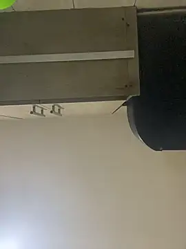 JuliaaVega online show from 04/08/26, 11:44