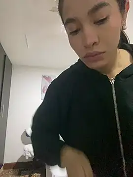 JuliaaVega online show from 03/05/26, 11:29