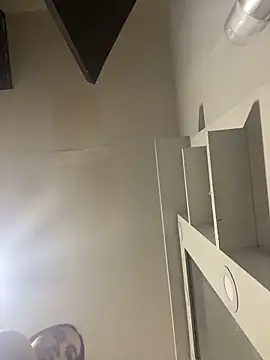 JuliaaVega online show from 03/21/26, 12:09