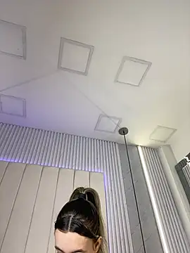 JuliaColemann online show from 03/25/26, 11:20