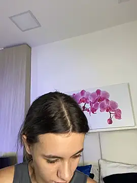 Snapshot of JuliaColemann chatting on 07/18/26, 11:52 JuliaColemann online show from 07/18/26, 11:52