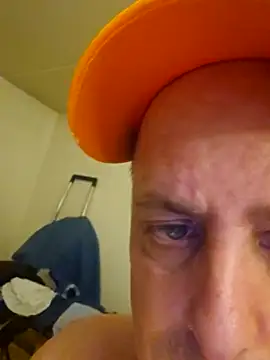 Snapshot of Martin_dick78 chatting on 05/11/26, 12:34 Martin dick78 online show from 05/11/26, 12:34