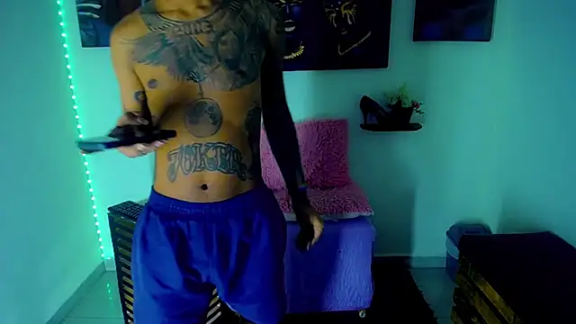 Tatoo Noah online show from 03/31/26, 01:13