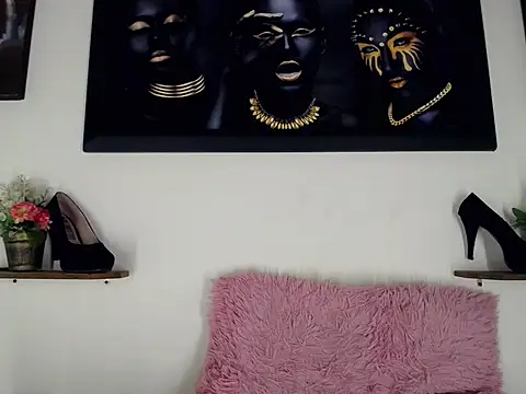 Tatoo Noah online show from 04/17/26, 09:17