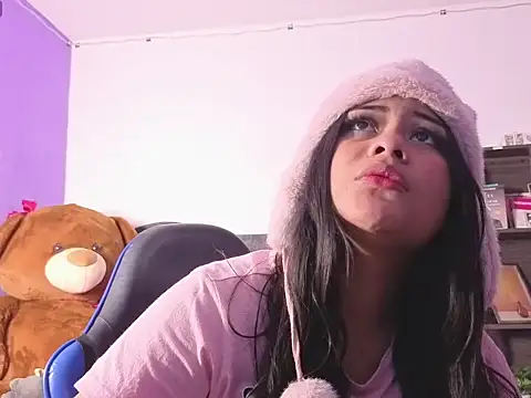 Snapshot of BadKittyy chatting on 02/06/26, 06:53 BadKittyy online show from 02/06/26, 06:53