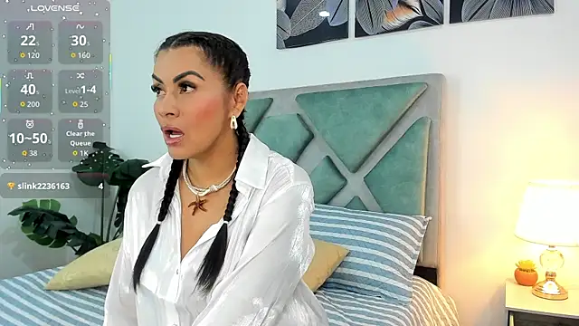 naomy smithxx online show from 05/09/26, 02:42