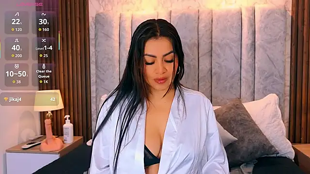 naomy smithxx online show from 03/05/26, 10:45
