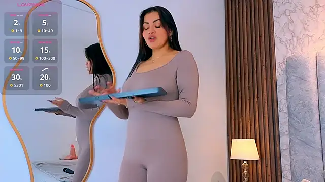 naomy smithxx online show from 03/20/26, 11:11