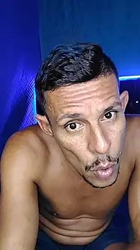 juanmaur22 online show from 02/10/26, 02:32