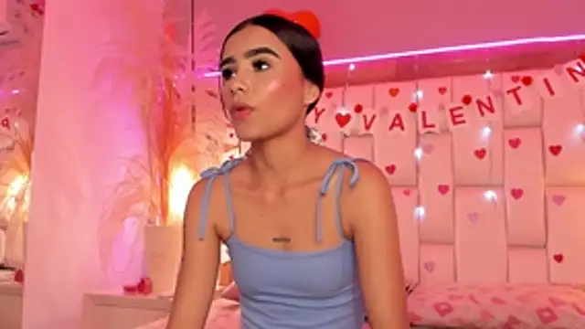 StefanyCondia online show from 02/13/26, 06:30