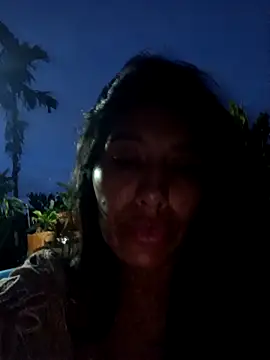 LizaLorini online show from 04/23/26, 12:17