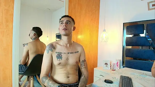 Irina and Max online show from 04/04/26, 08:15