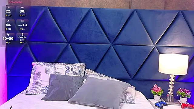 Logan Woods online show from 02/13/26, 09:31