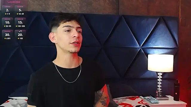 Logan Woods online show from 02/25/26, 07:58