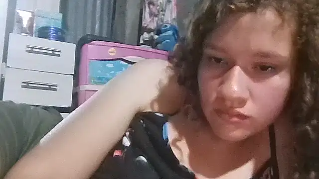 Jessy2000NS online show from 02/06/26, 03:02