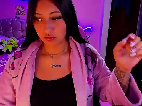 Snapshot of sofii_1219 chatting on 02/06/26, 09:05 sofii 1219 online show from 02/06/26, 09:05