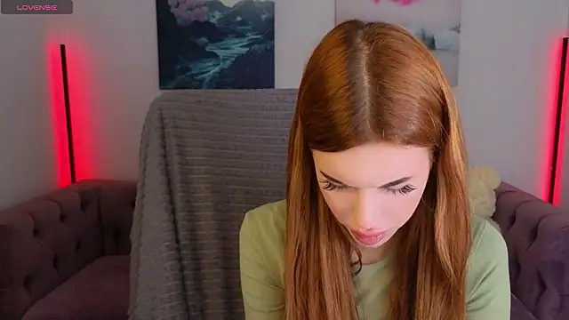 Snapshot of Anna_Lumina chatting on 02/05/26, 08:48 Anna Lumina online show from 02/05/26, 08:48