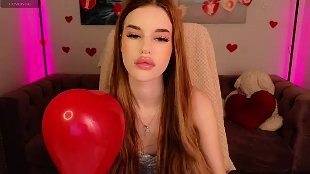 Snapshot of Anna_Lumina chatting on 02/13/26, 09:04 Anna Lumina online show from 02/13/26, 09:04