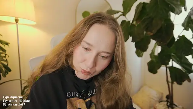 Snapshot of Scarlett_NoirMuse chatting on 02/02/26, 02:38 Scarlett NoirMuse online show from 02/02/26, 02:38