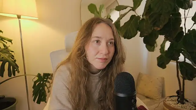 Snapshot of Scarlett_NoirMuse chatting on 02/15/26, 12:26 Scarlett NoirMuse online show from 02/15/26, 12:26