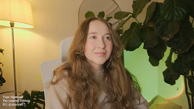 Snapshot of Scarlett_NoirMuse chatting on 02/06/26, 10:39 Scarlett NoirMuse online show from 02/06/26, 10:39