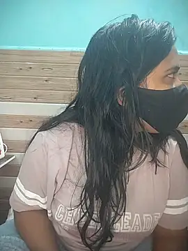 ZyphiaLive online show from 01/31/26, 07:23