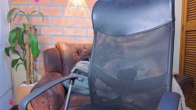 mister eithan online show from 03/06/26, 02:39