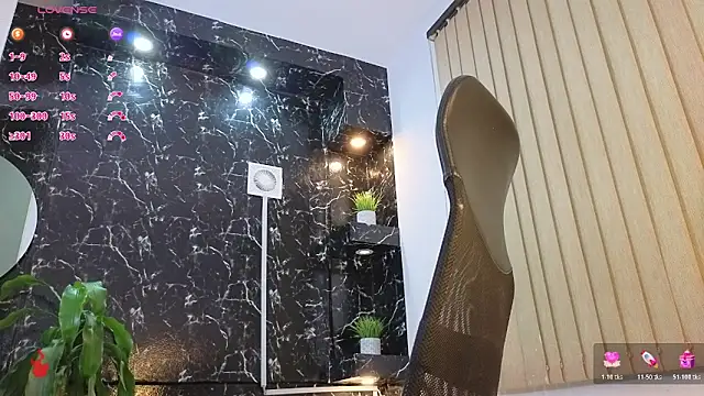 mister eithan online show from 04/18/26, 02:36