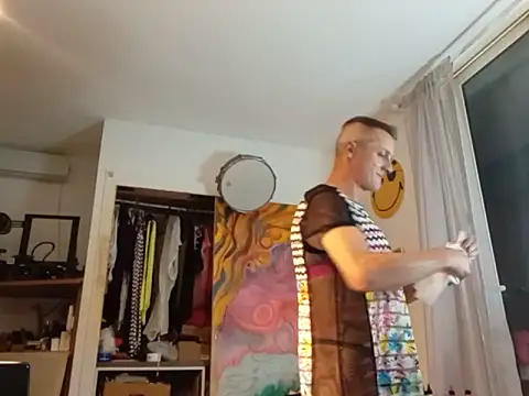 SophienewCDplayer online show from 06/04/26, 03:22