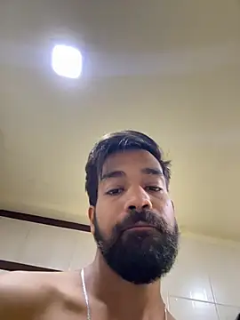 priyansh92924 online show from 04/16/26, 03:51