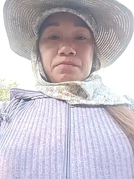 cutebobi online show from 04/11/26, 01:02